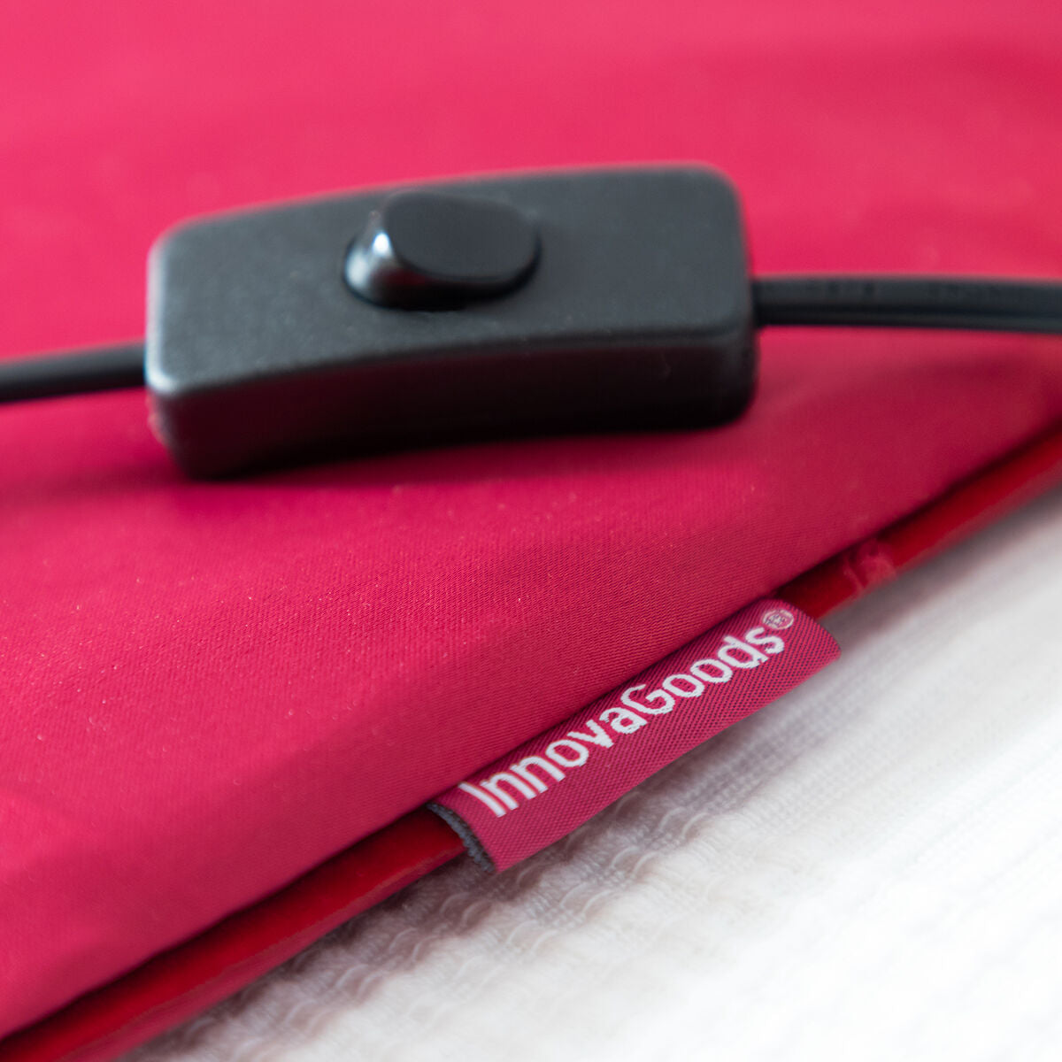 Lämpökotelo pyjamille ja muille asusteille Cozyma InnovaGoods 50W